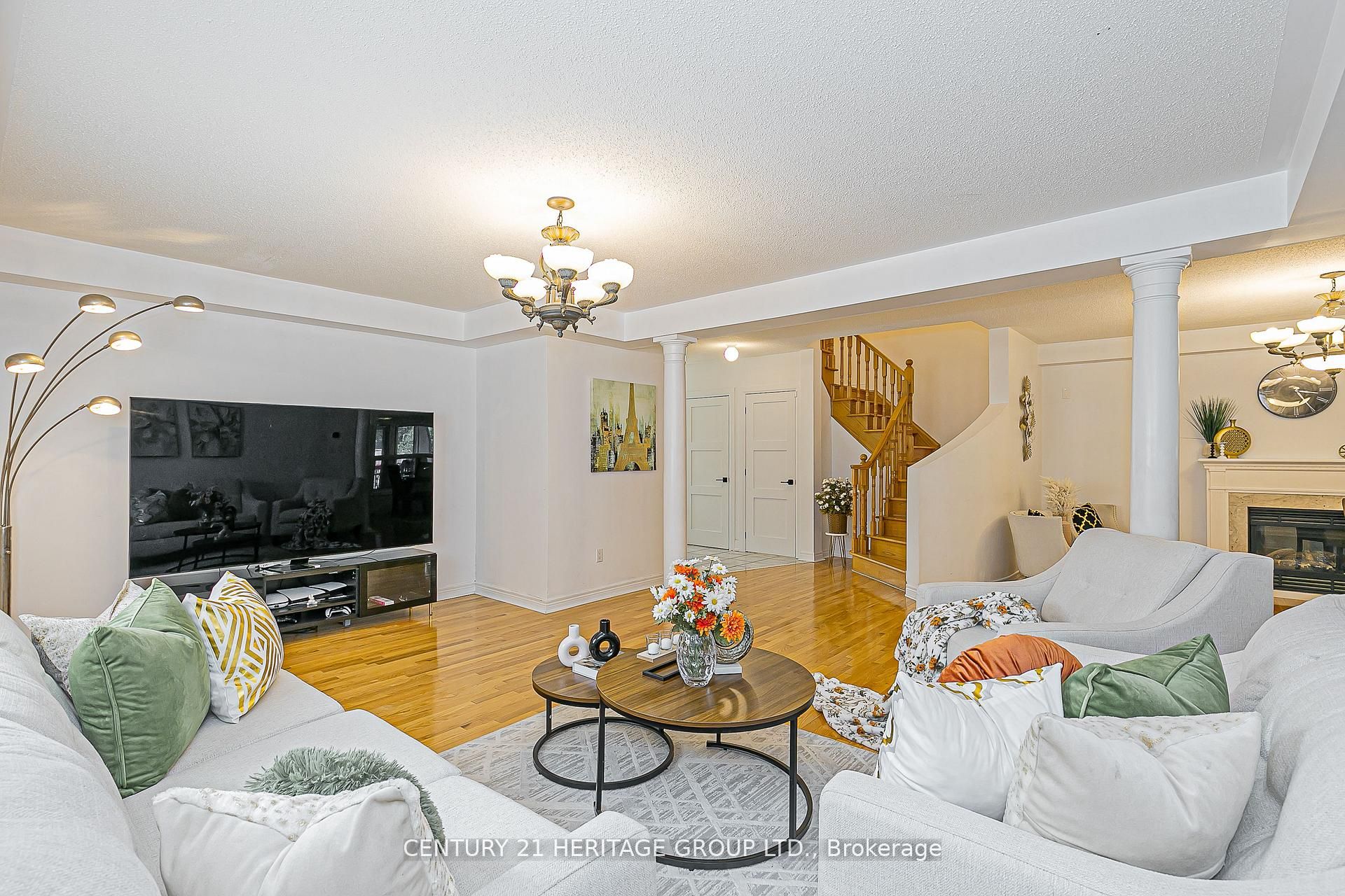 29 Eminence Road