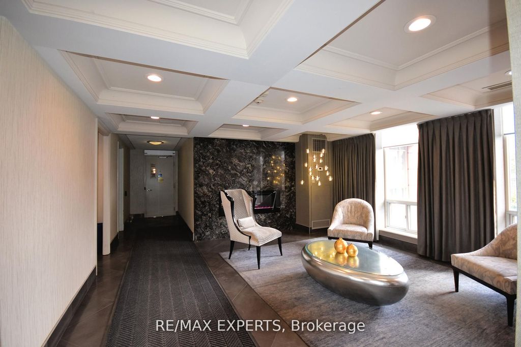 Photo of 481 SW Rosewell Avenue S #506, Toronto, ON M4R 2J1 (MLS # C13104978)