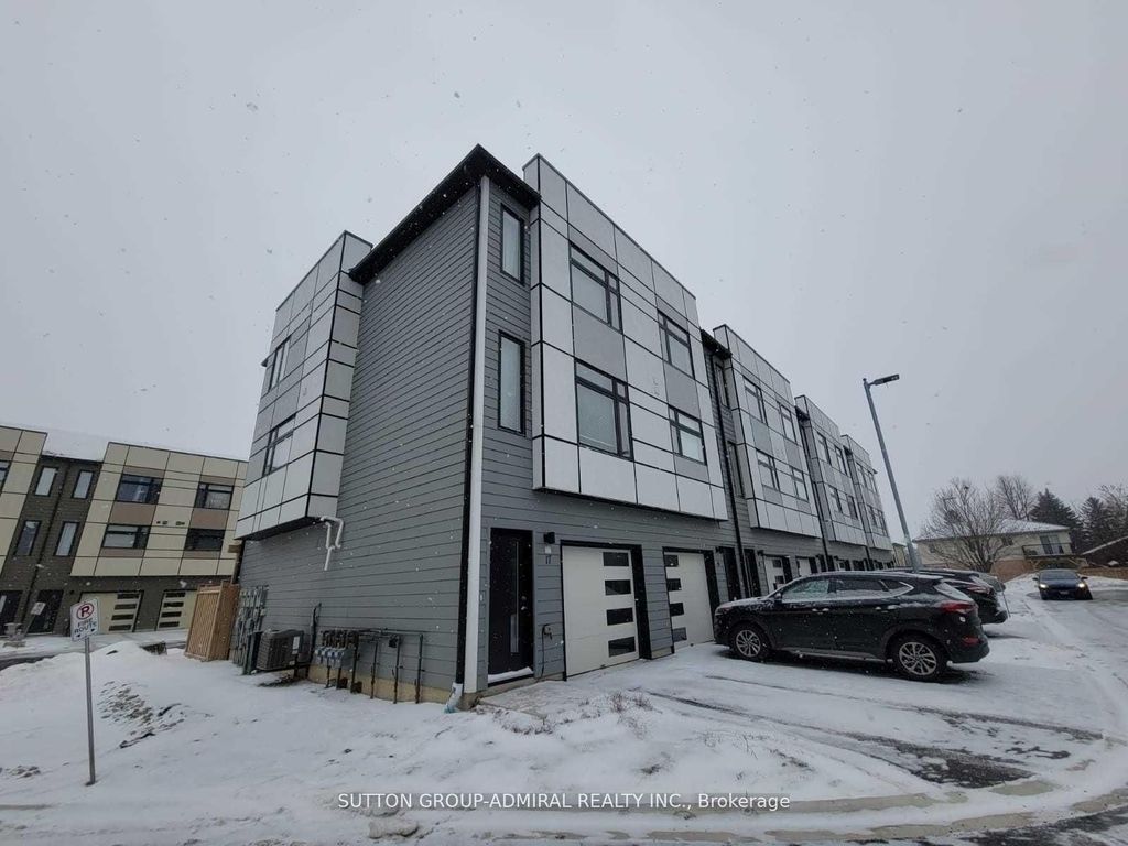 Photo of 540 Essa Road #17, Barrie, ON L4N 9E5 (MLS # S13219816)