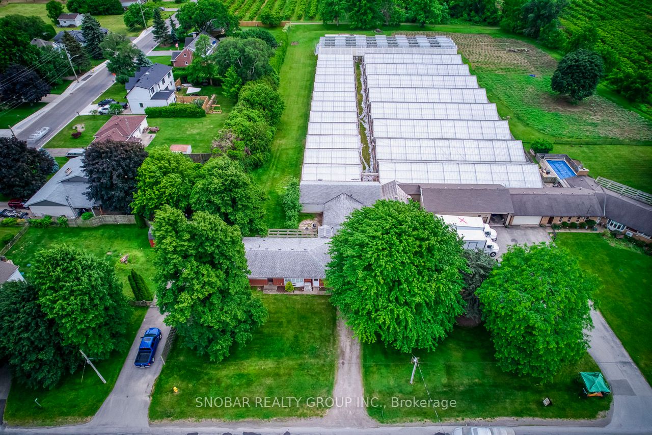 5220-5226 Greenlane Road