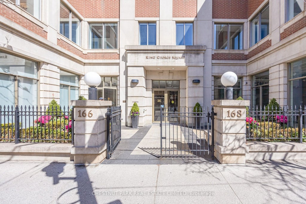 Photo of 168 King Street E #914, Toronto, ON M5A 4S4 (MLS # C13810516)
