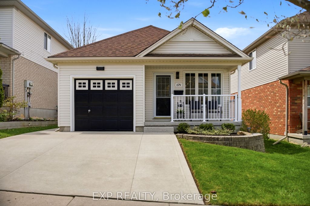 Photo of 679 Zermatt Drive, Waterloo, ON N2T 2V2 (MLS # X13082242)
