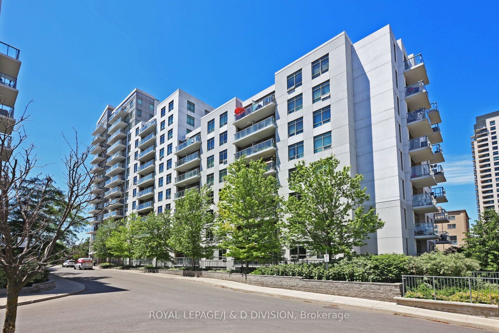 Photo of 816 Lansdowne Avenue #511, Toronto, ON M6H 4K6 (MLS # W13640062)