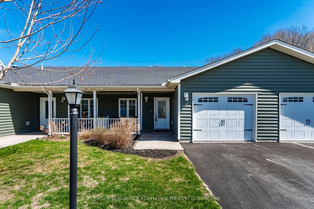 Photo of 3 Chamberlain Crescent, Penetanguishene, ON L9M 0A5 (MLS # S13077992)