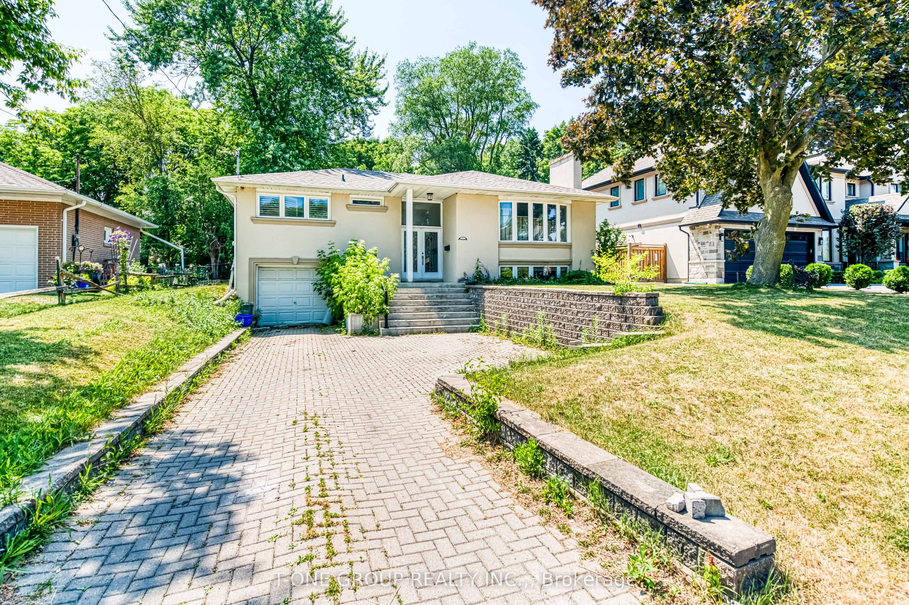 64 Hawkridge Avenue