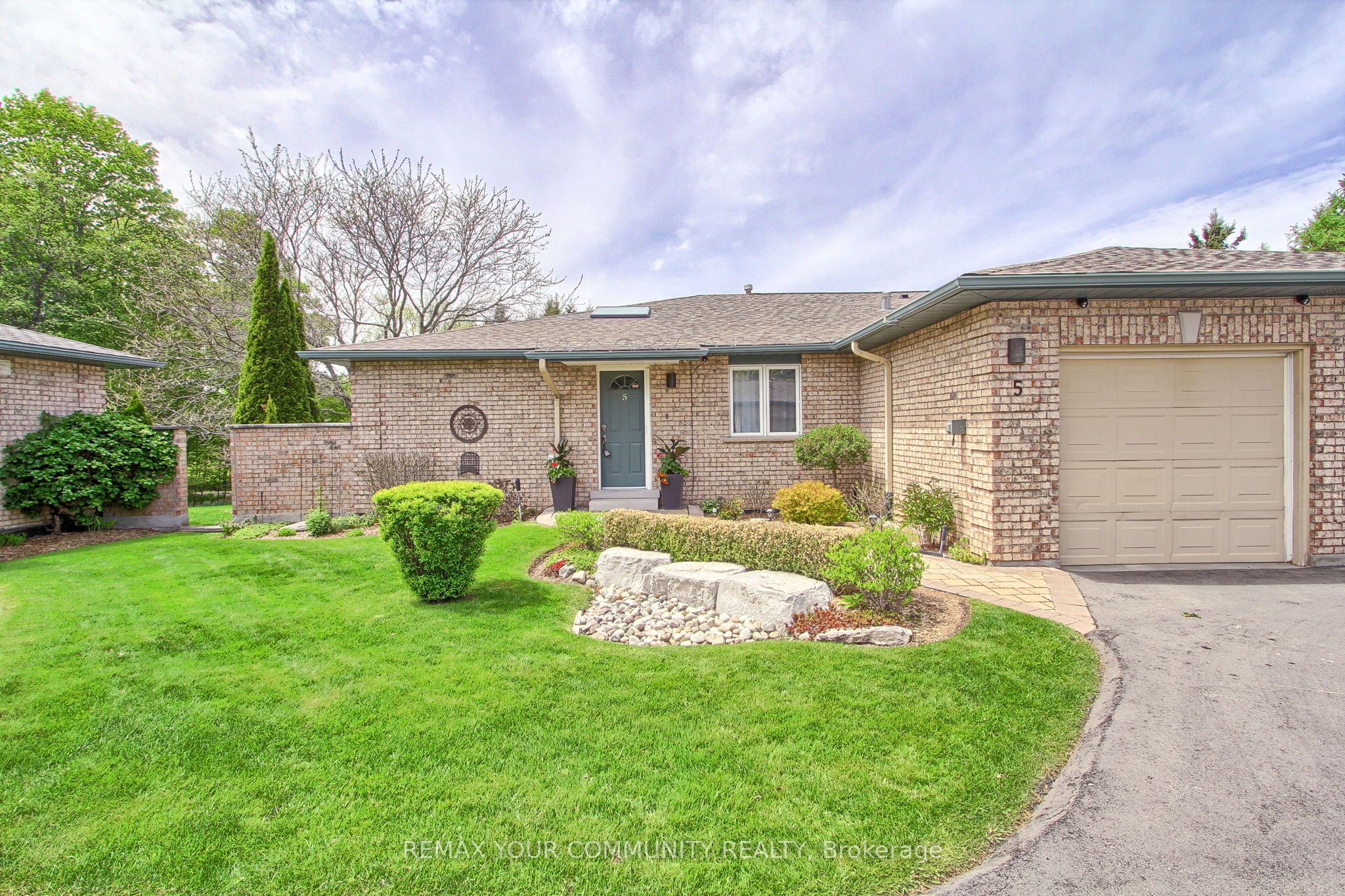 23 Reddington Drive 5