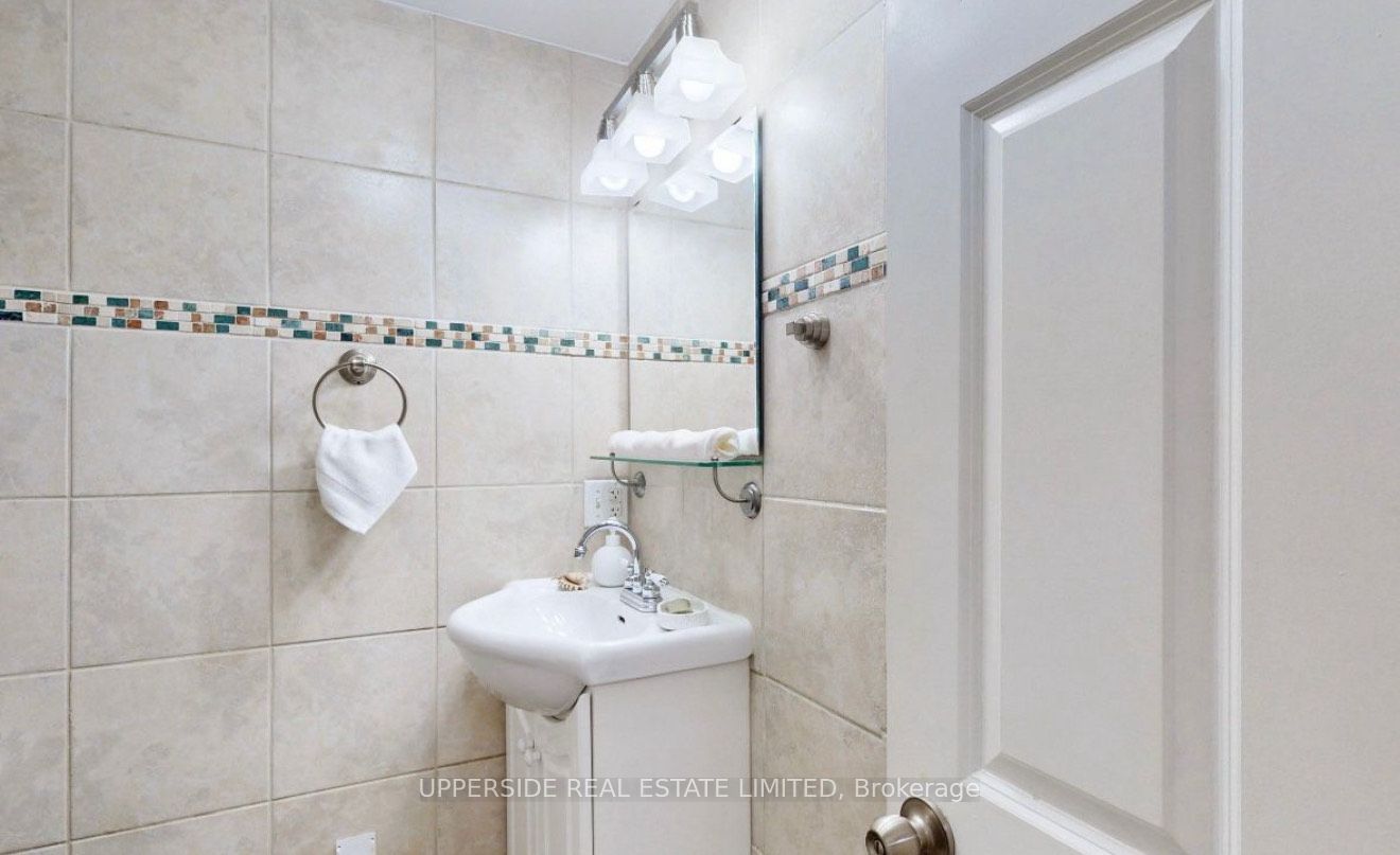 15 Patrice Crescent Bsmt
