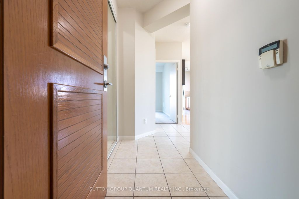 Photo of 219 Fort York Boulevard #2203, Toronto, ON M5V 1B1 (MLS # C12568348)