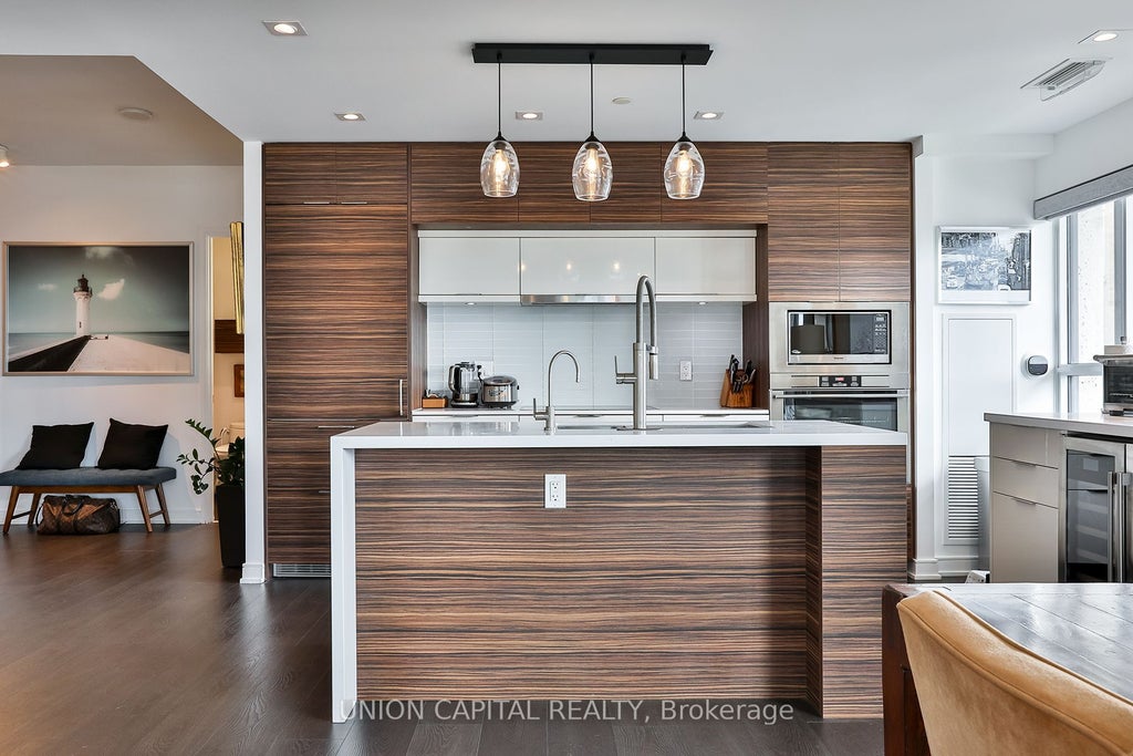 Photo of 88 Scott Street #1309, Toronto, ON M5E 0A9 (MLS # C13796066)