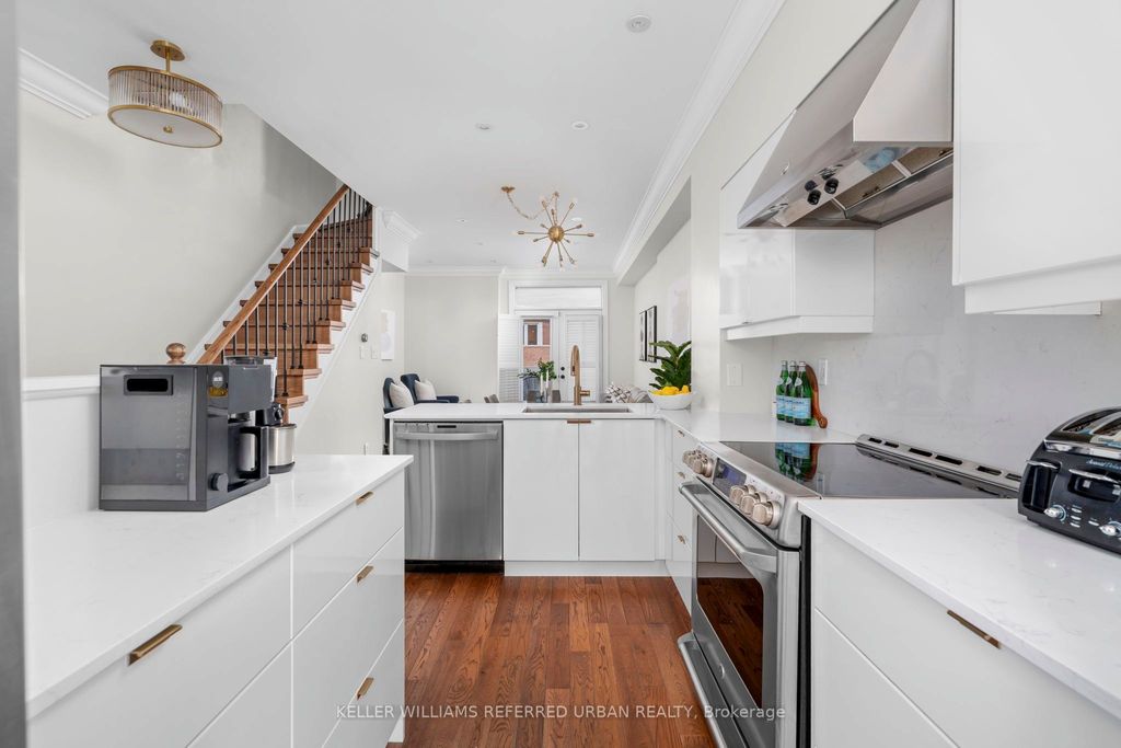 Photo of 23 East York Avenue, Toronto, ON M4K 3Z8 (MLS # E12955892)