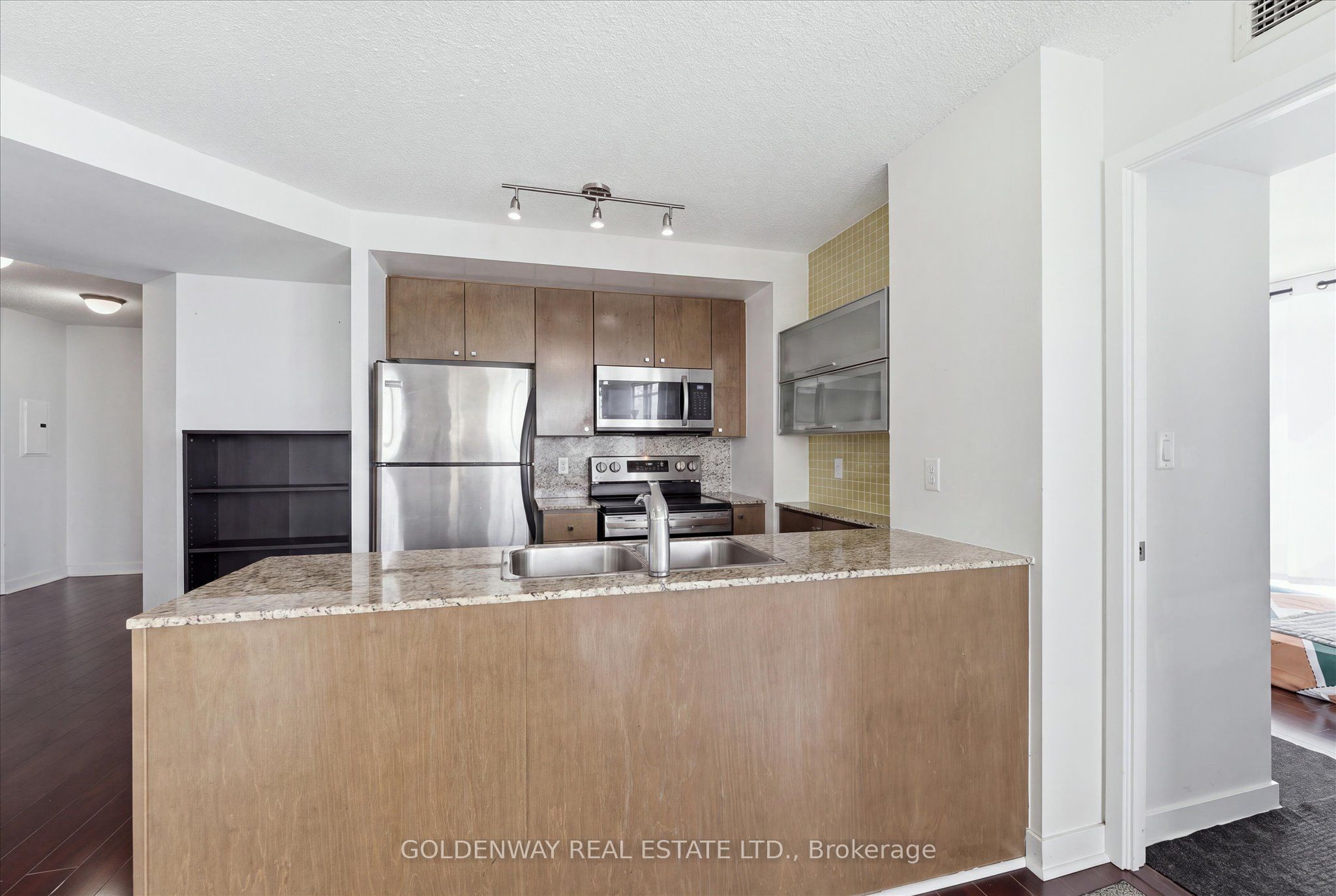 11 Brunel Court 5015