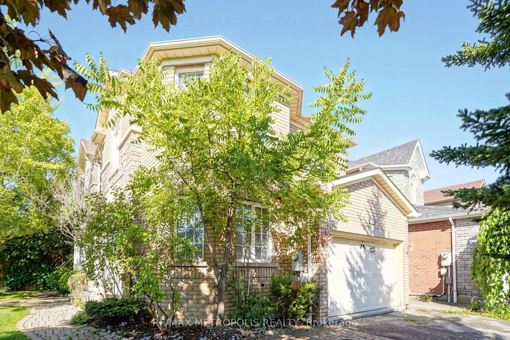 Photo of 115 Sandway Crescent, Vaughan, ON L6A 2M3 (MLS # N13755140)