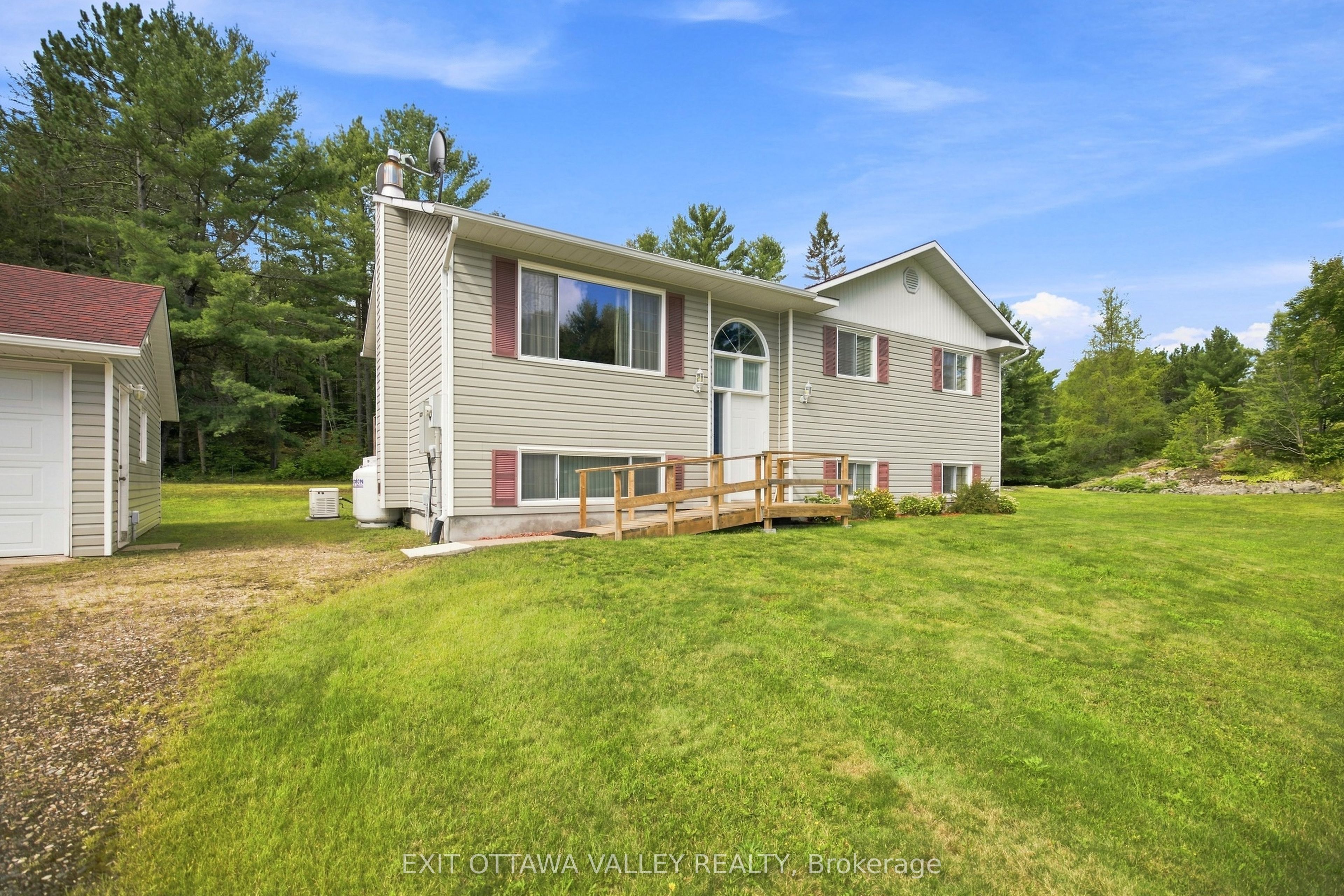64 Mackey Creek Road - Photo 4