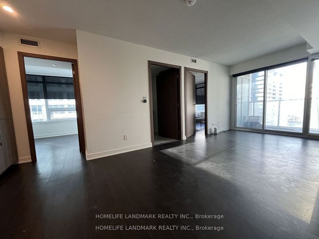 Photo of 17 Bathurst Street #1506, Toronto, ON M5V 0N1 (MLS # C12647166)