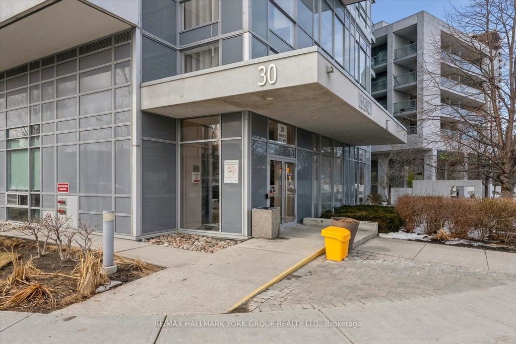 Photo of 30 Herons Hill Way #906, Toronto, ON M2J 0A7 (MLS # C12851274)