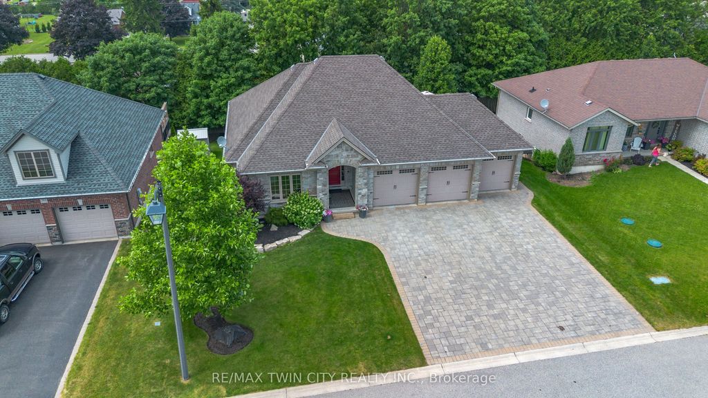Photo of 28 Graydon Drive, South-West Oxford, ON N0J 1N0 (MLS # X12722882)