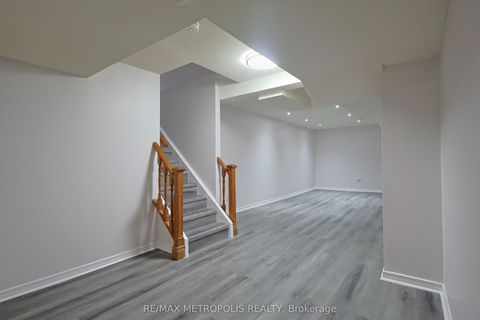 104 Sail Crescent BSMT Vaughan ON L6A 2Z1