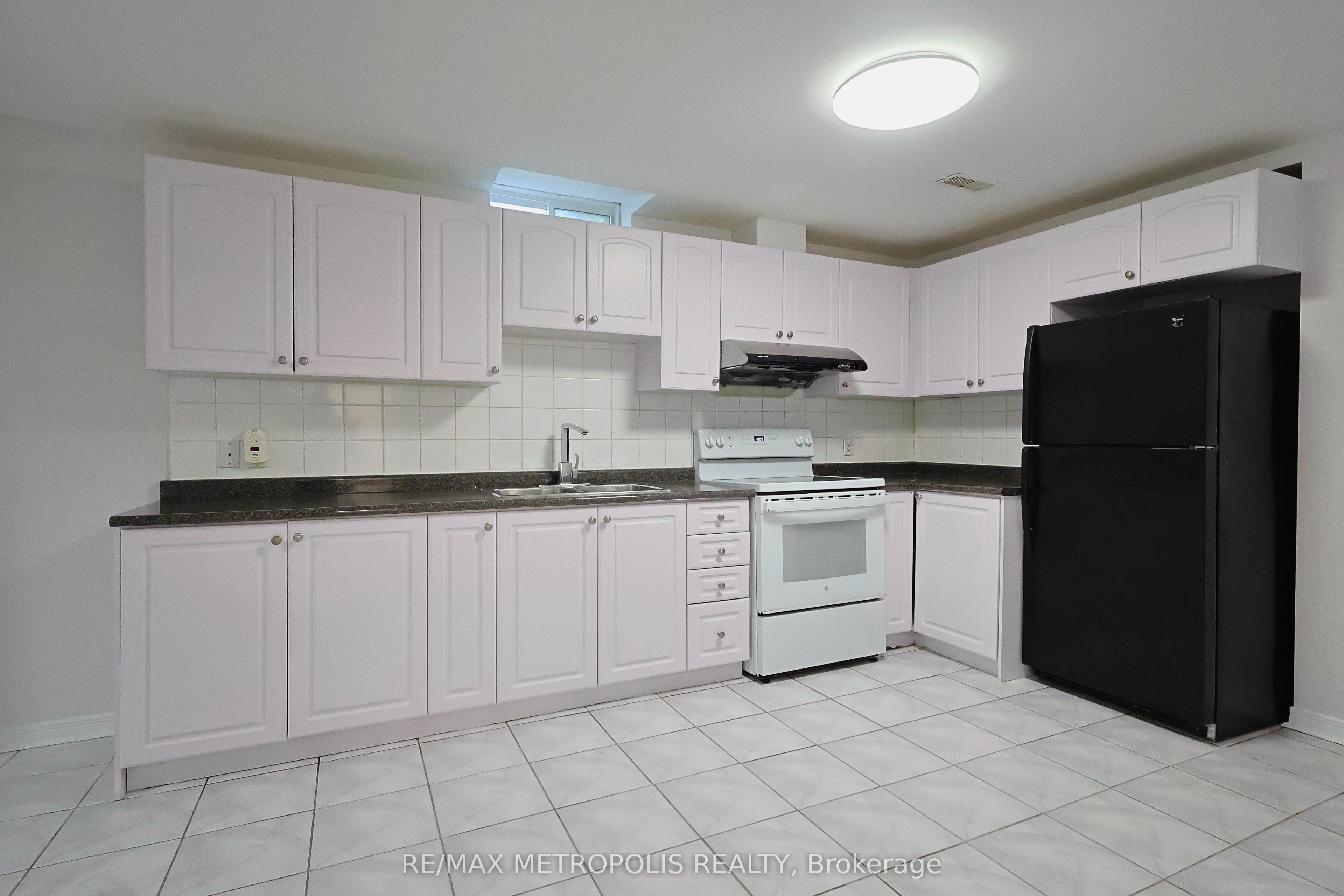 104 Sail Crescent BSMT