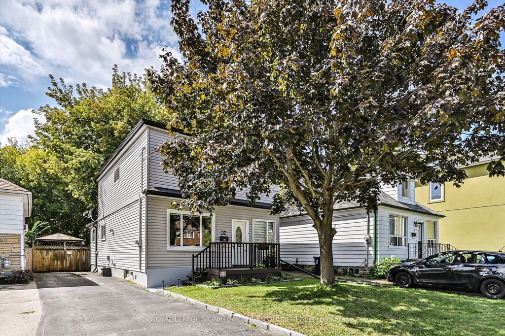 Photo of 94 Meighen Avenue, Toronto, ON M4B 2H7 (MLS # E12392463)