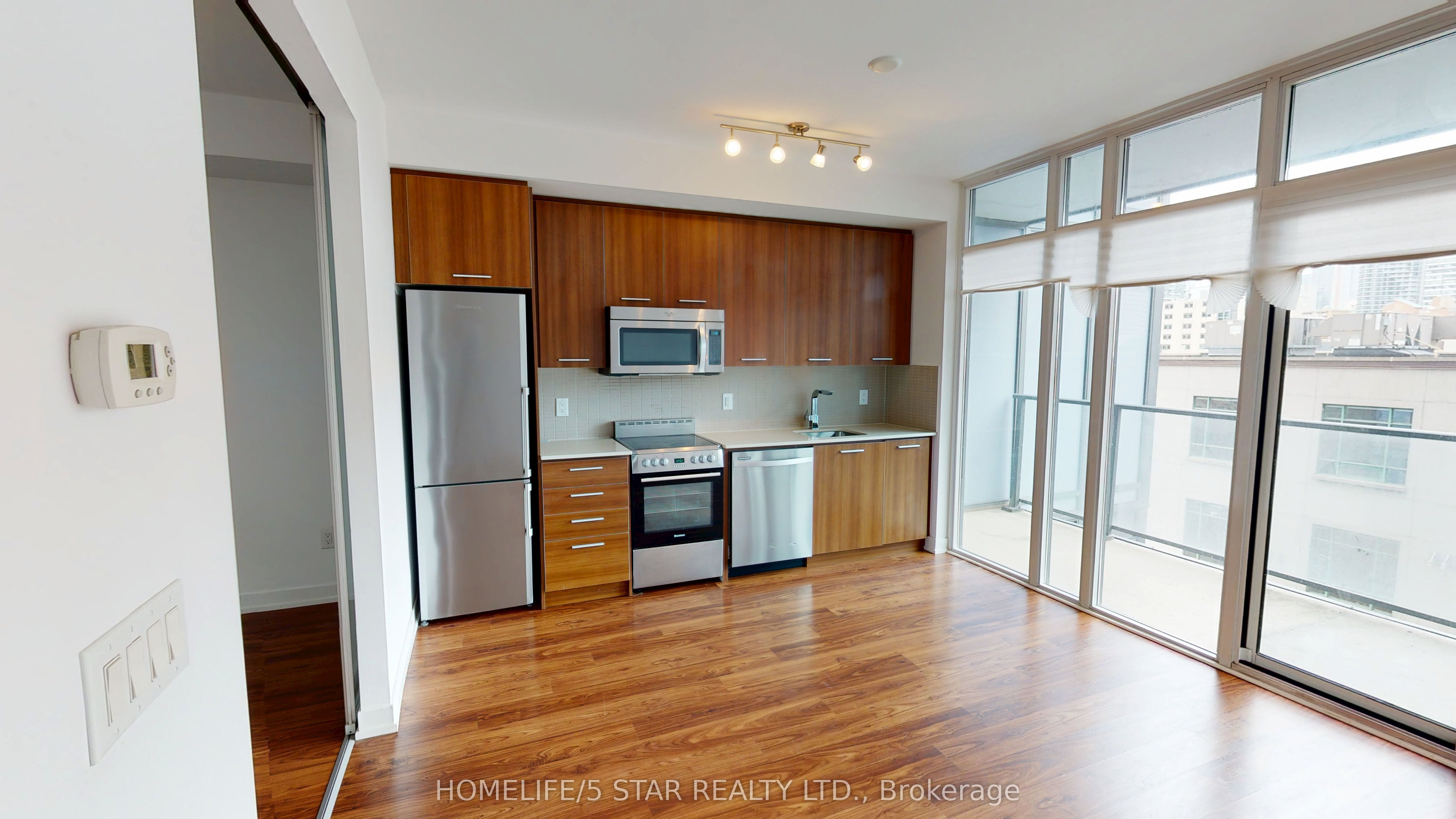 105 GEORGE Street 414