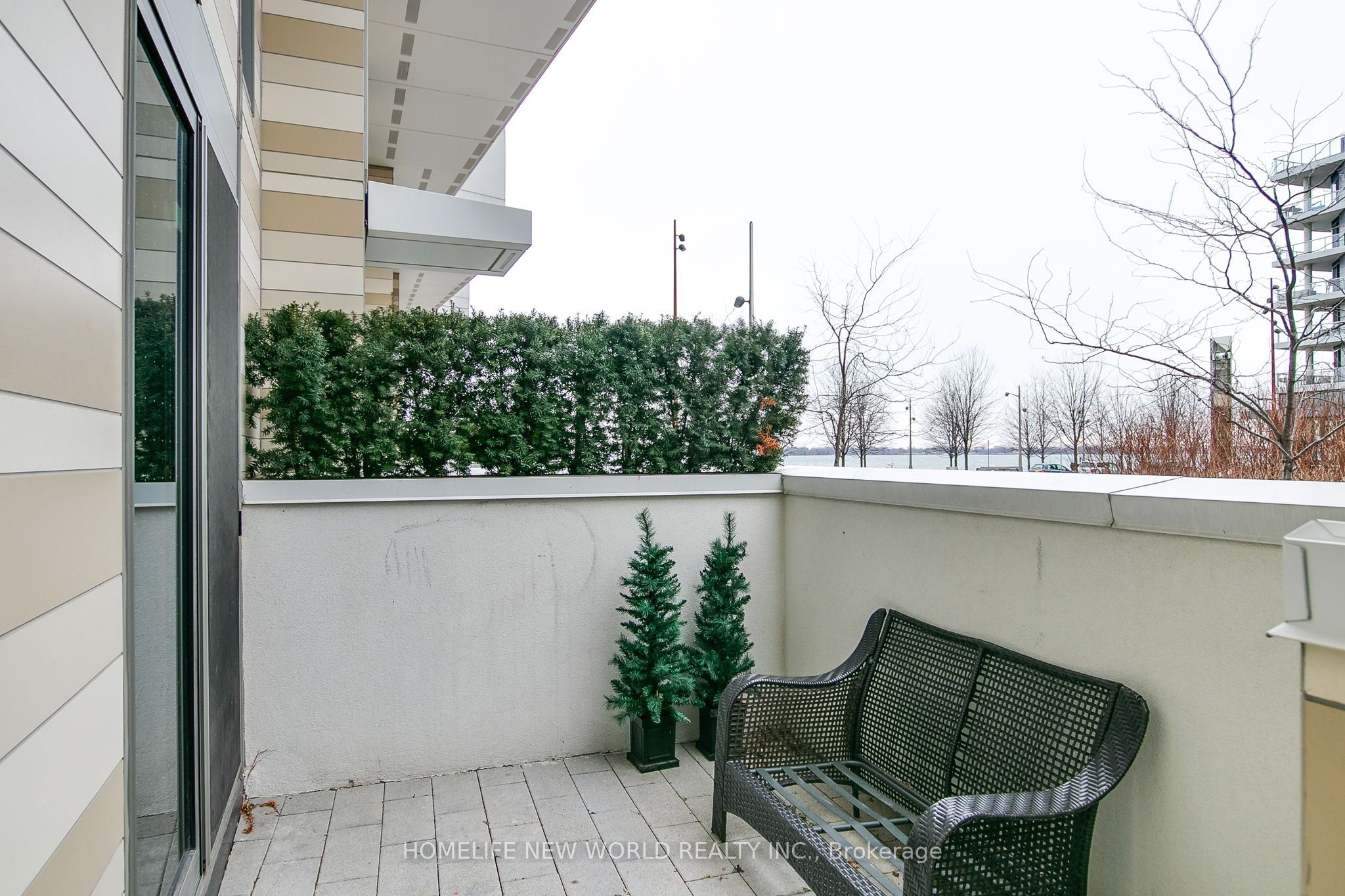 118 Merchants' Wharf N/A 103