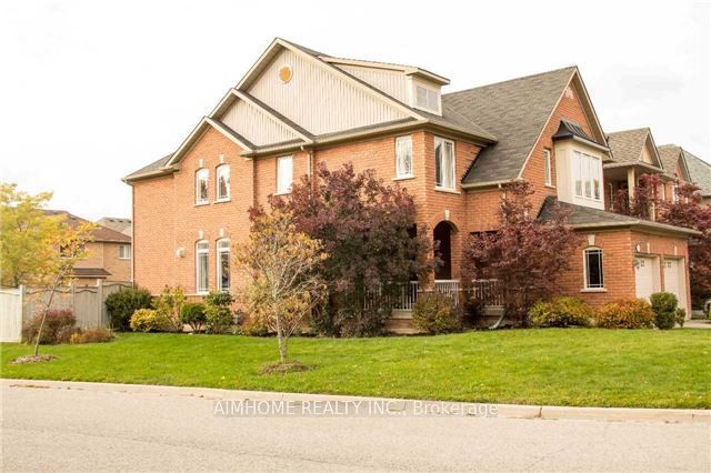 93 Bel Canto Crescent