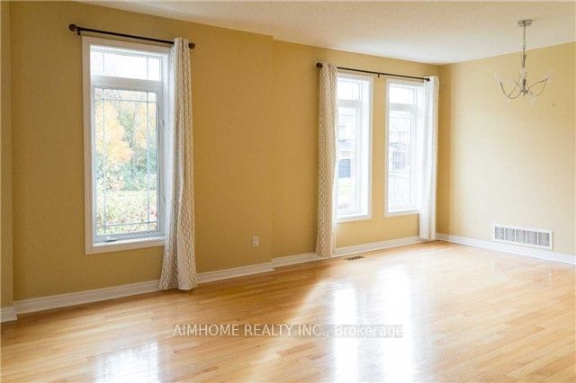 93 Bel Canto Crescent