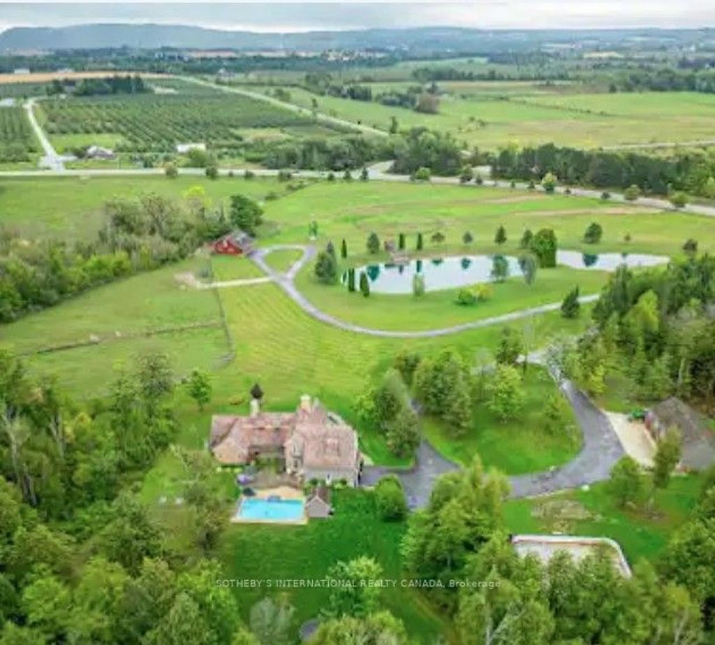 Photo of 787517 Grey 13 Road, Blue Mountains, ON N0H 2P0 (MLS # X12641206)