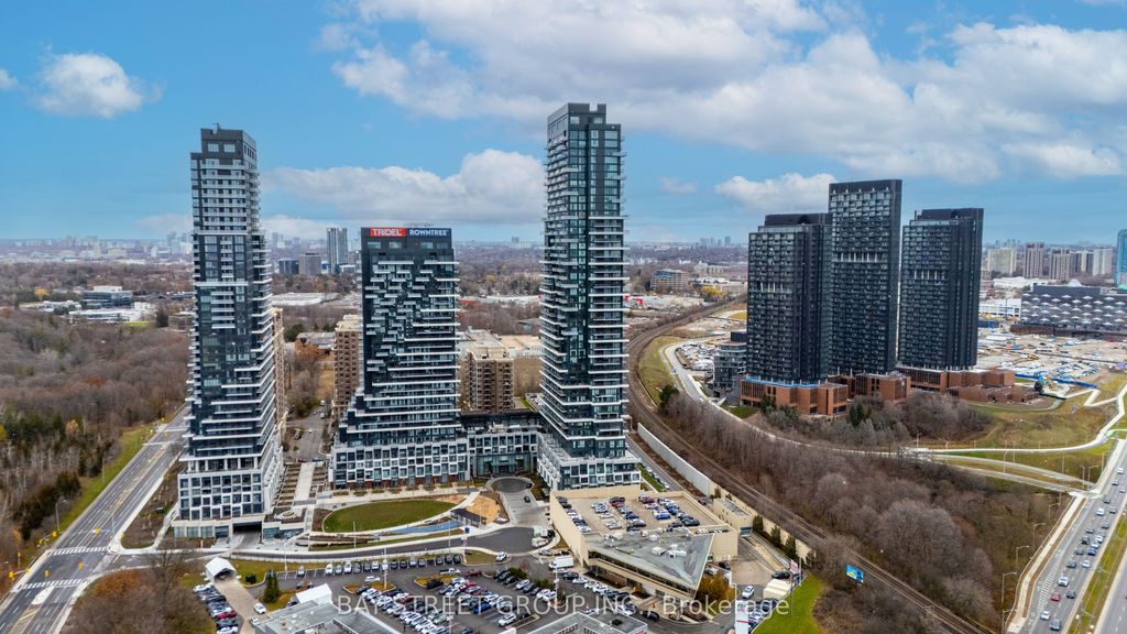 Photo of 30 Inn on the Park Drive #315, Toronto, ON M3C 0P8 (MLS # C12585396)