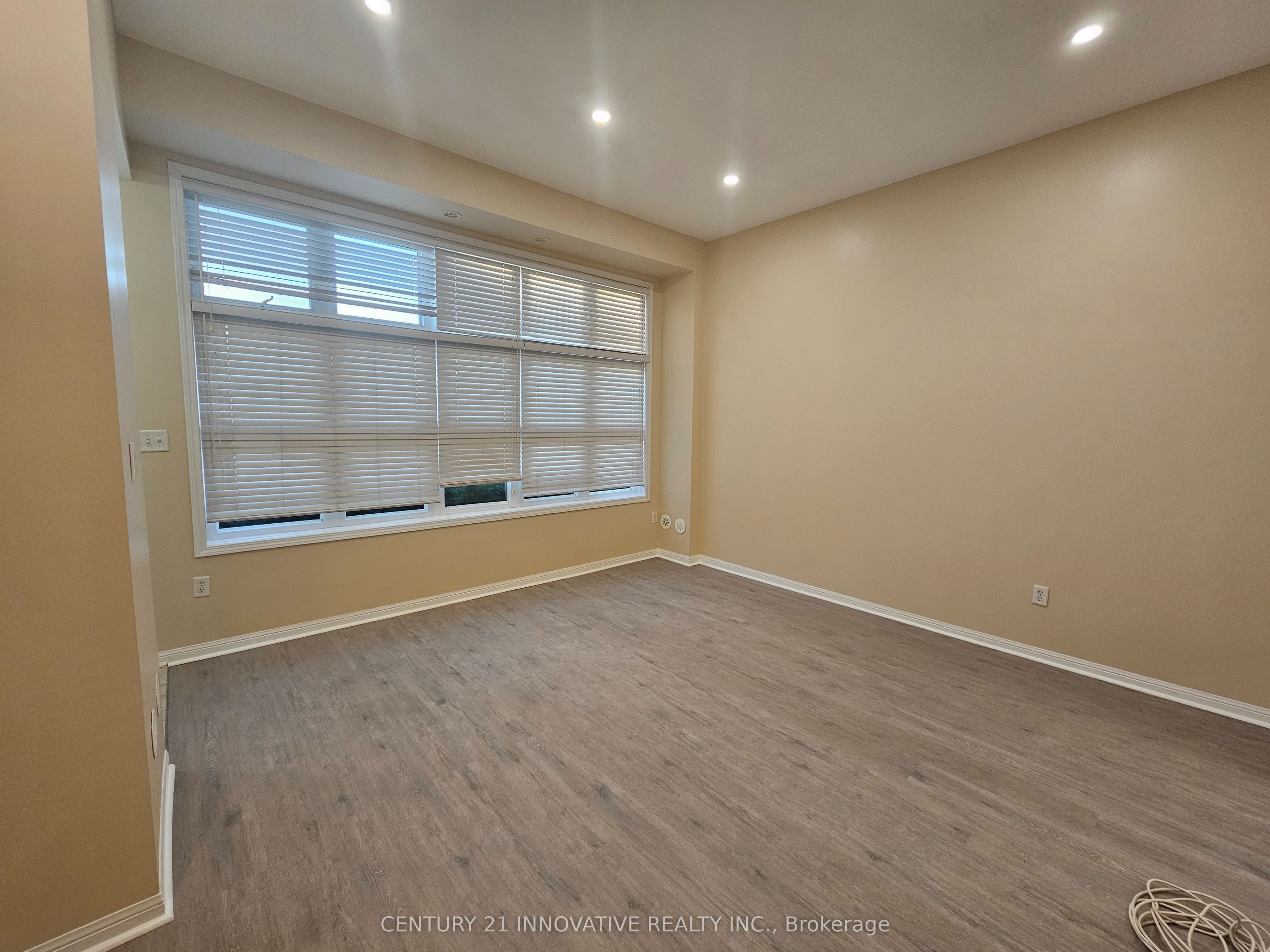 3034 Bur Oak Avenue 2