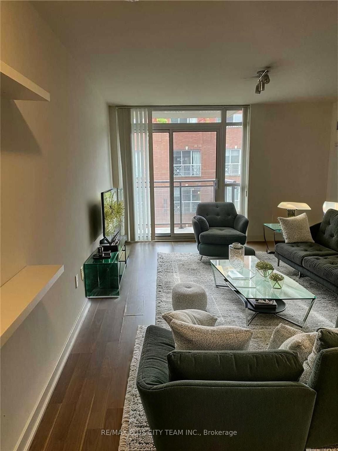 78 Tecumseth Street 411