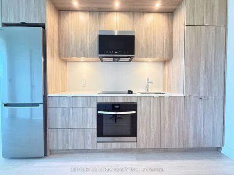 60 Central Park Road Way N/A 1003 Toronto ON M9A 0E6