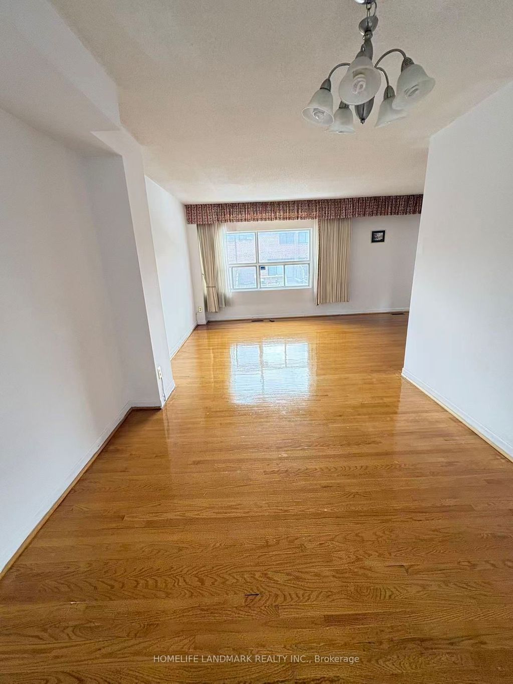 Photo of 86 CASTLEBURY Crescent #14, Toronto, ON M2H 1W8 (MLS # C12925964)