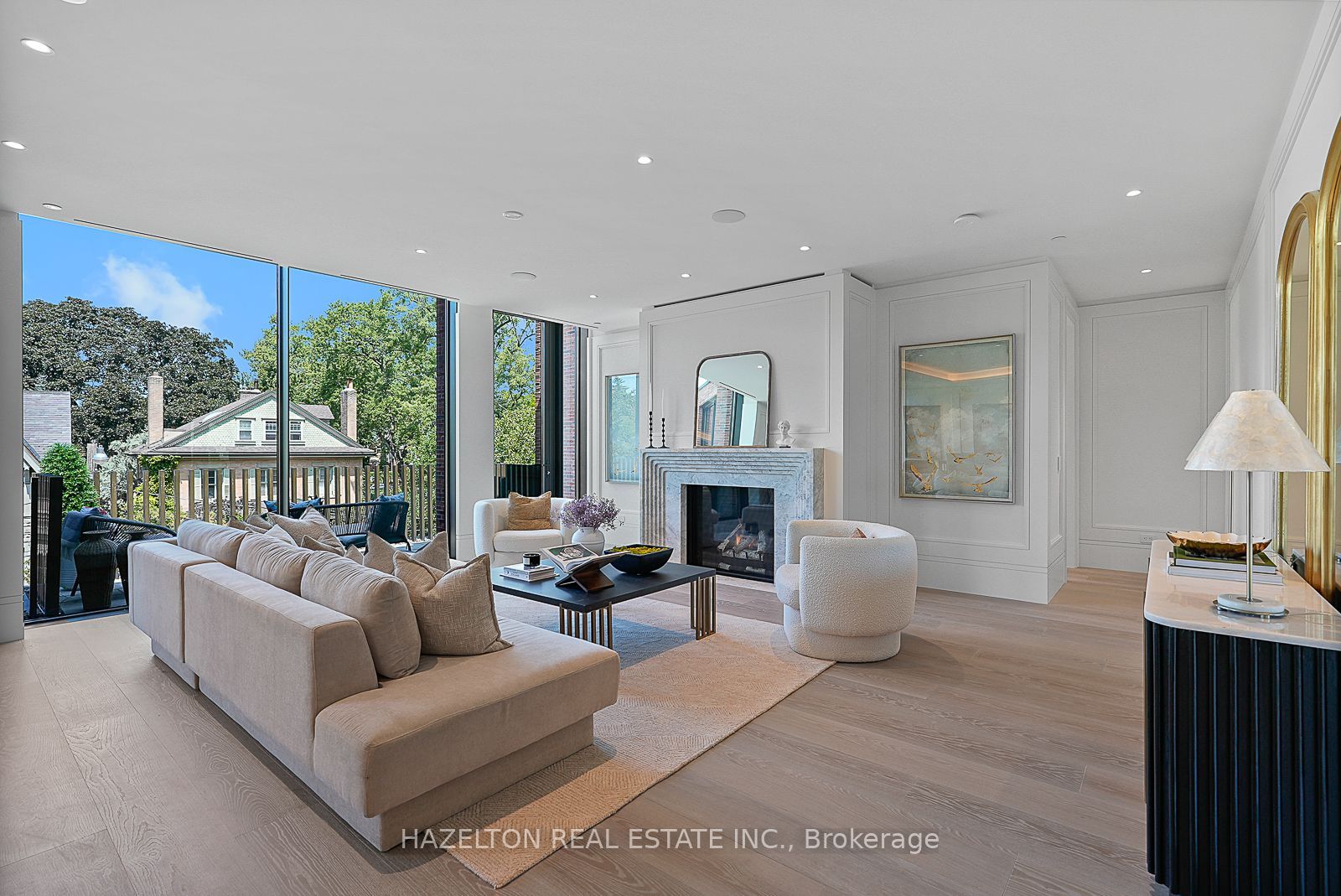 7 Dale Avenue 302
