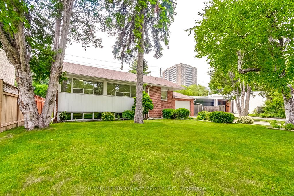Photo of 45 Hurlingham Crescent, Toronto, ON M3B 2P9 (MLS # C12204990)