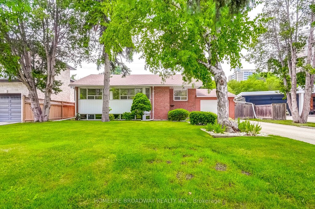 Photo of 45 Hurlingham Crescent, Toronto, ON M3B 2P9 (MLS # C12204990)