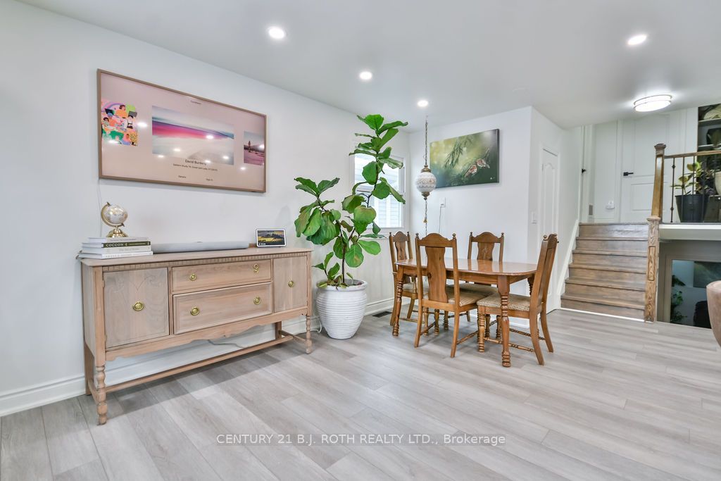 Photo of 69 Janice Drive, Barrie, ON L4N 5N4 (MLS # S12535910)