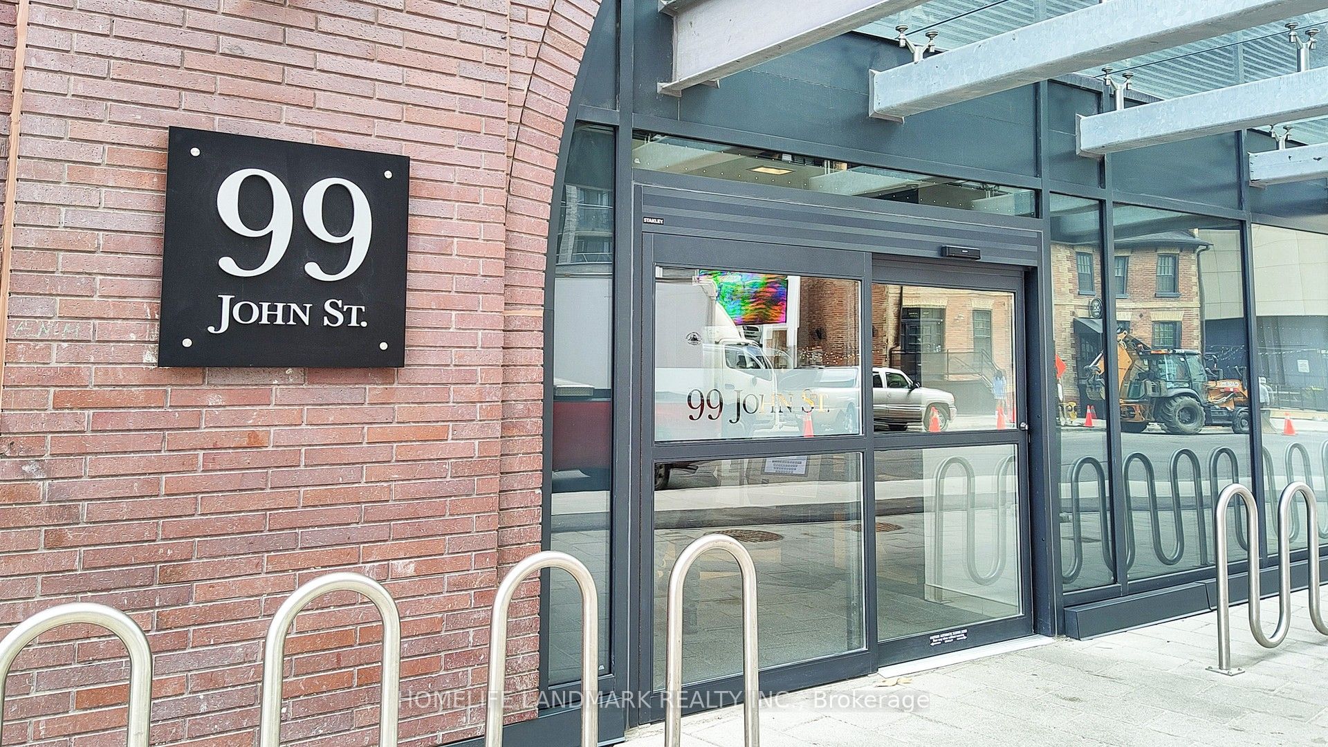 99 John Street 704