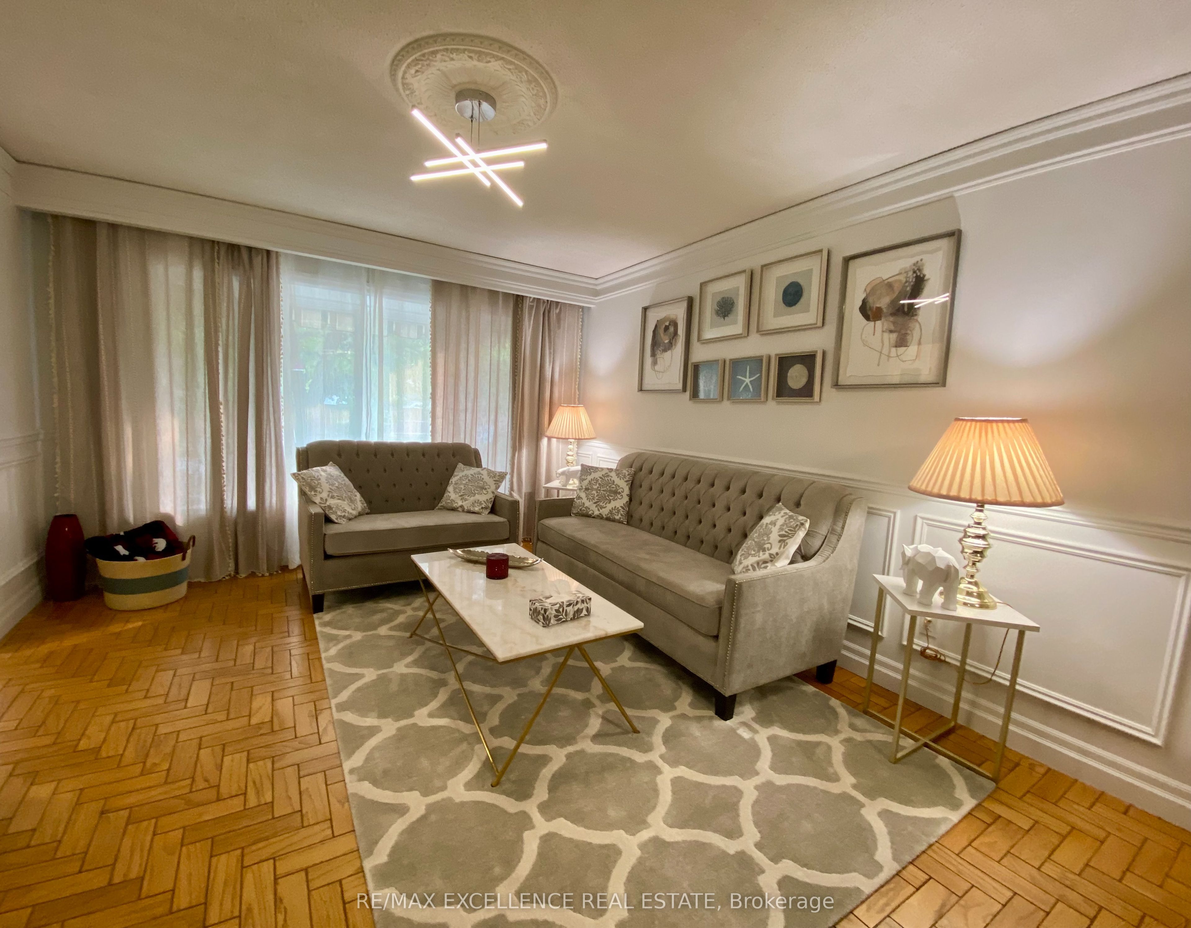 485 Gowland Crescent