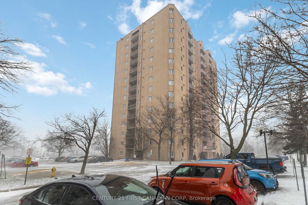 Photo of 860 Commissioners Road E #1203, London South, ON N6C 5Y8 (MLS # X12653684)