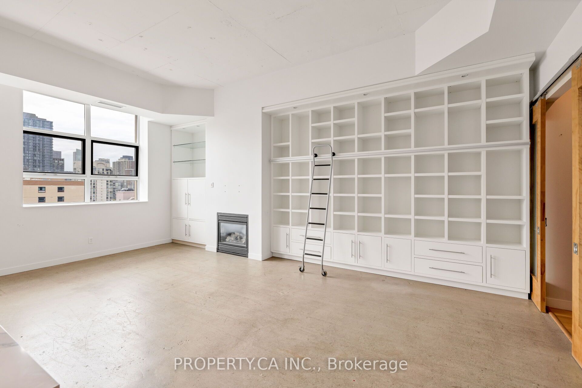 155 Dalhousie Street 1017