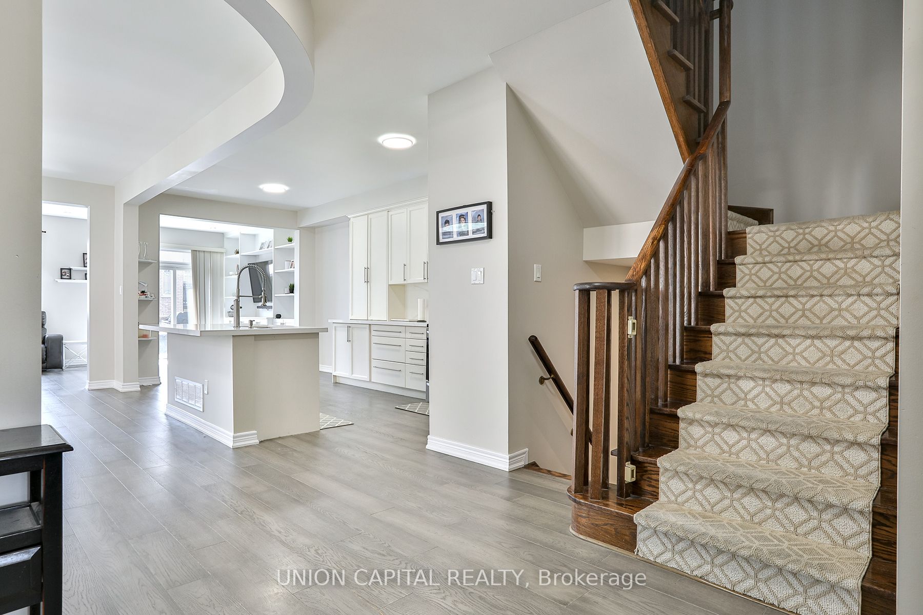 136 Mistywood Crescent