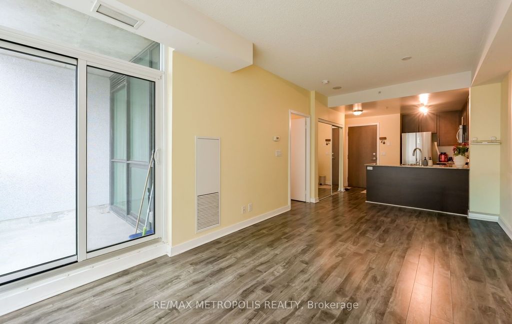 Photo of 3985 Grand Park Drive #1004, Mississauga, ON L5B 0H8 (MLS # W13113570)