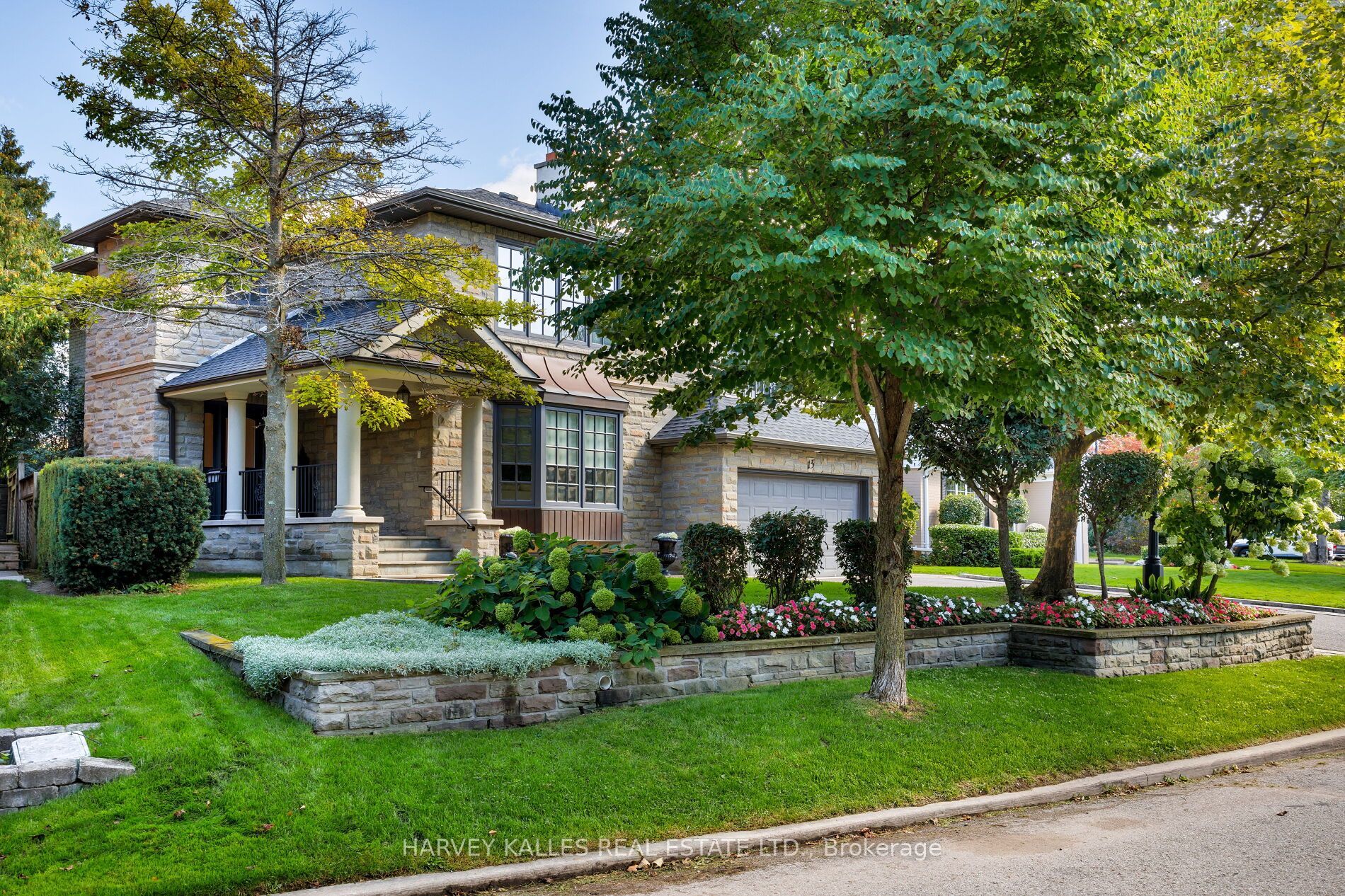 15 Moorehill Drive