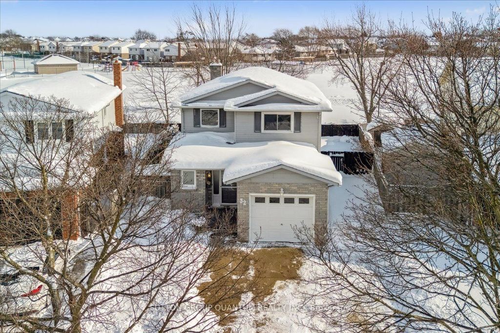 Photo of 32 Capri Street, Thorold, ON L2V 4S8 (MLS # X12715838)