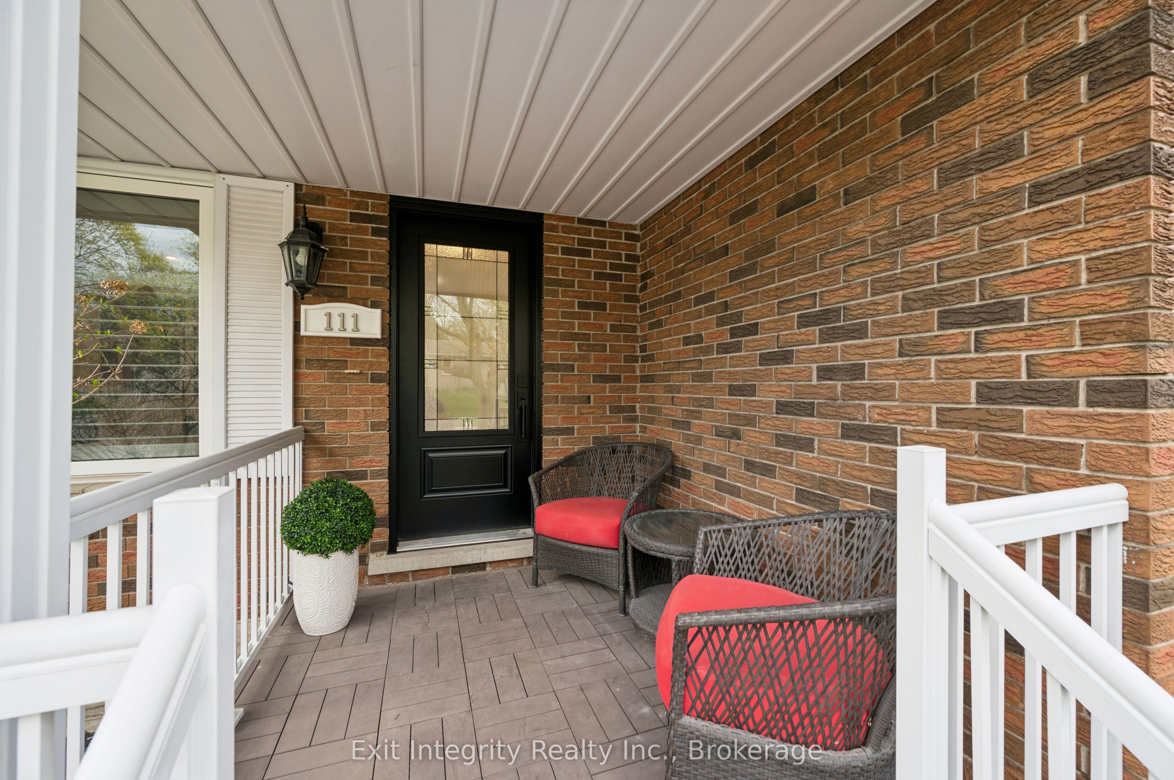 111 Ruskview Road