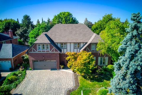 1340 Greeneagle Drive Oakville ON L6M 2M9