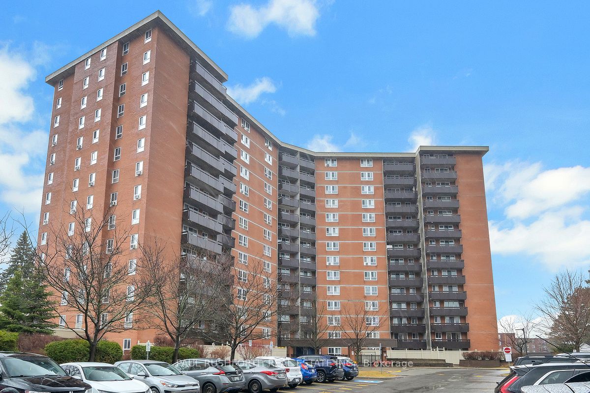 1517-2000 Jasmine Crescent
