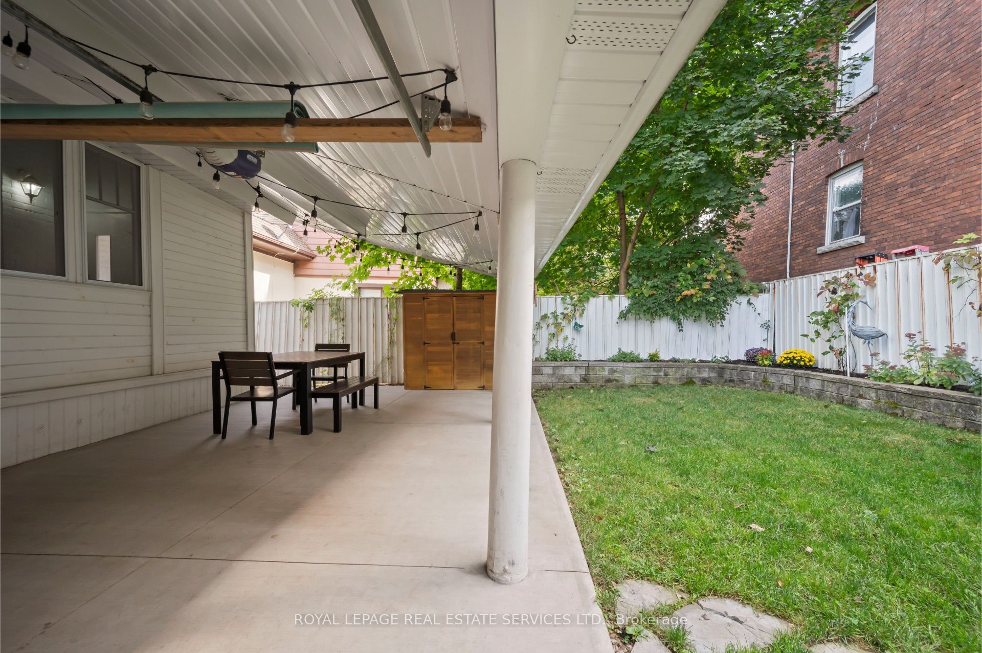 Hamilton, ON L8P 2R9, Canada, 4 Bedrooms Bedrooms, ,2 BathroomsBathrooms,Residential,Active,14283