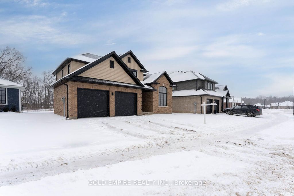 Photo of 2177 Lockwood Crescent, Strathroy-Caradoc, ON N0L 1W0 (MLS # X12857502)